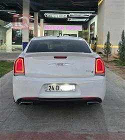 كرايسلر 300